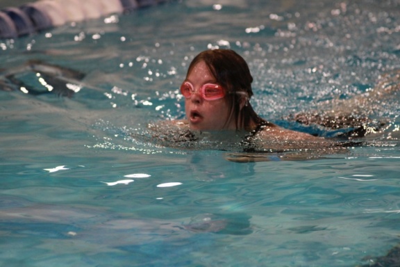 8 18 12 Swim008