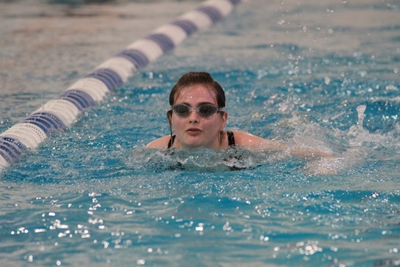 8 18 12 Swim009